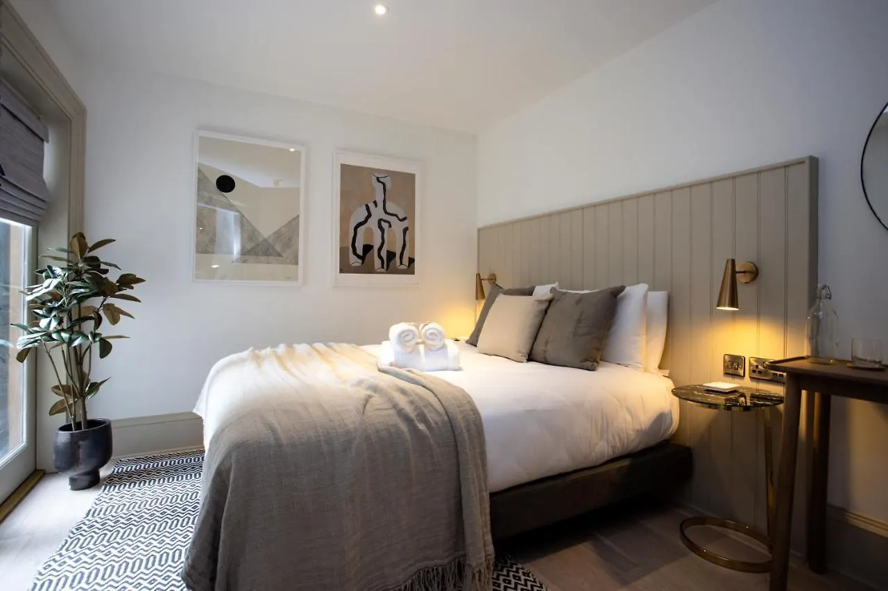 Aparthotel 29 Queen Street Luxury Flats Edinburgh