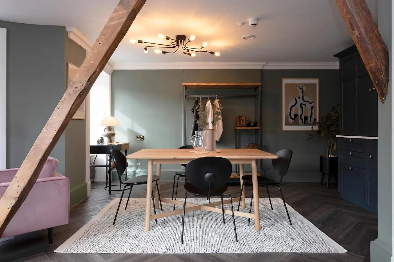 إدنبرة 29 Queen Street Luxury Flats