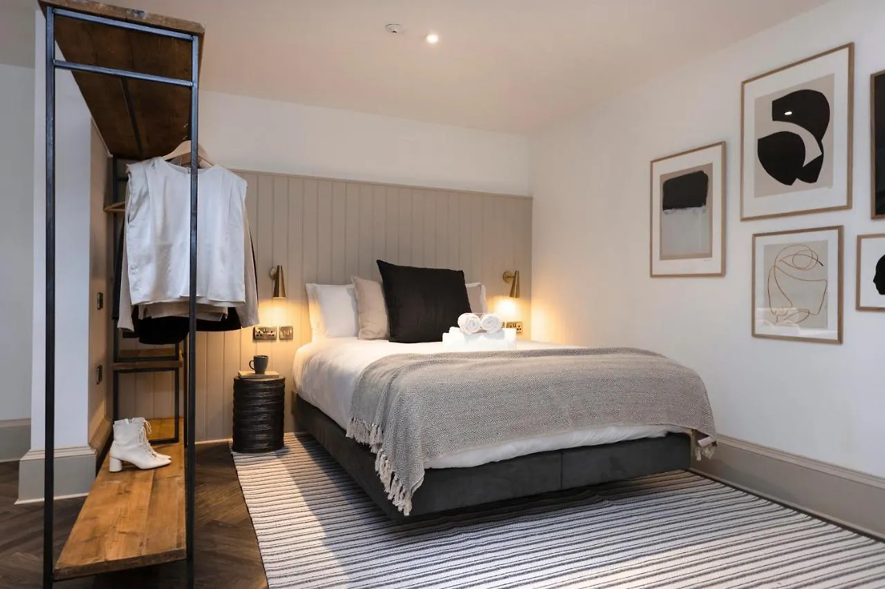 إدنبرة 29 Queen Street Luxury Flats